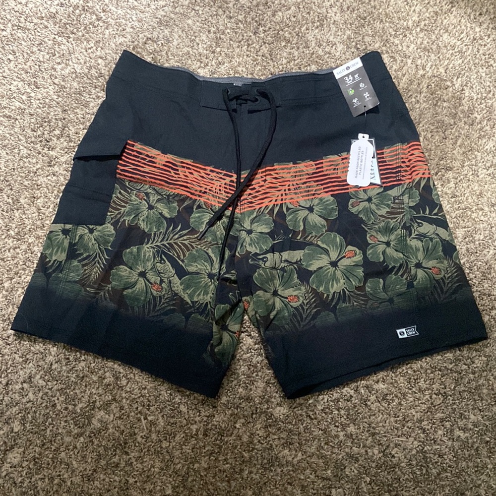 Salty Crew MEN'S BOARDSHORTSPinnacle Angler Black Boardshort
